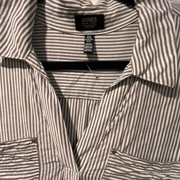 ~Jones NY~ High-Low Blouse - XL - Picture 5 of 8